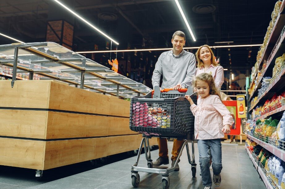 Mira Market shopping