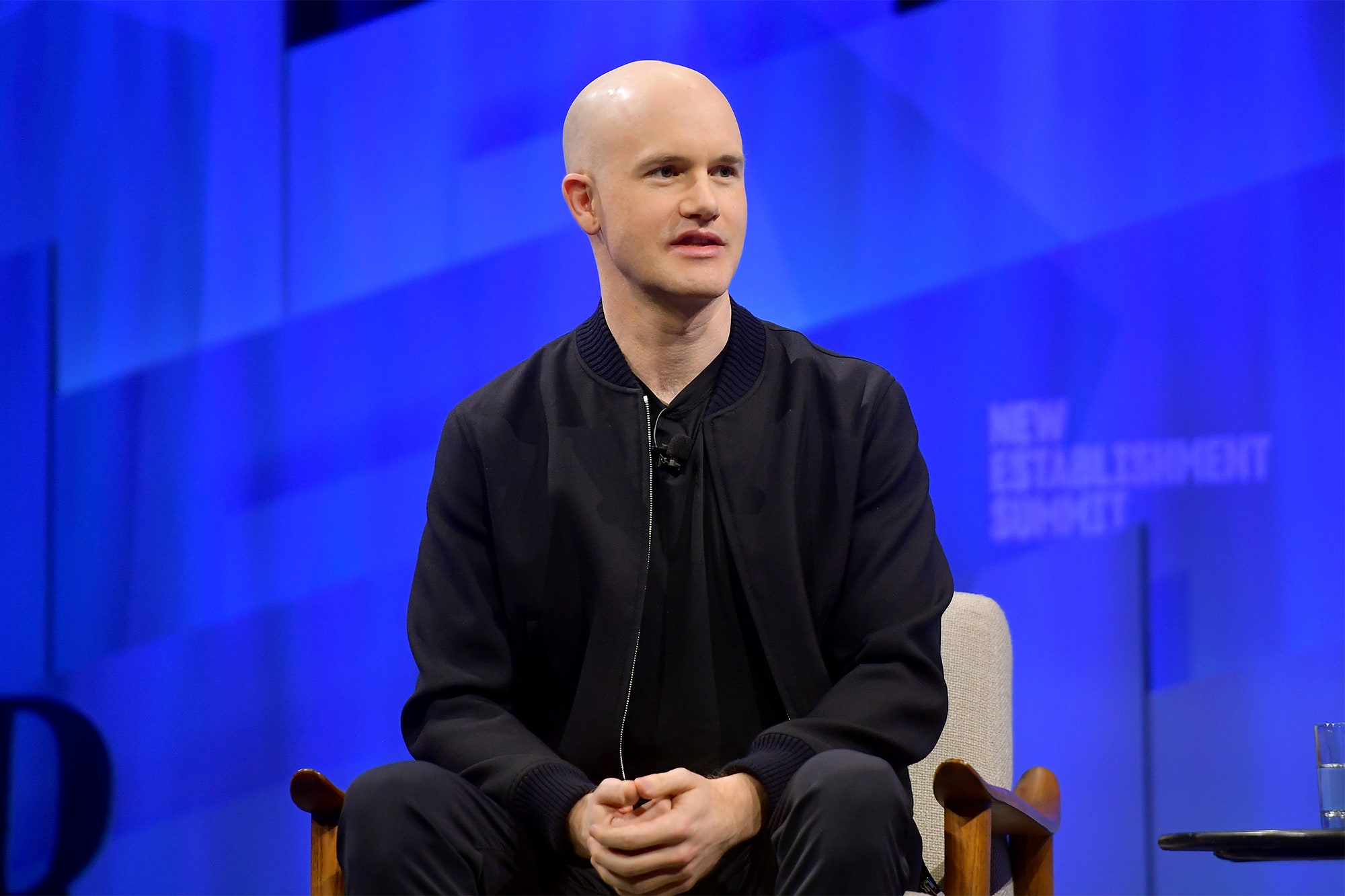 Coinbase CEO 看好的十大發展方向：Flatcoin、鏈上聲譽、L2 隱私、RWA - 區塊客