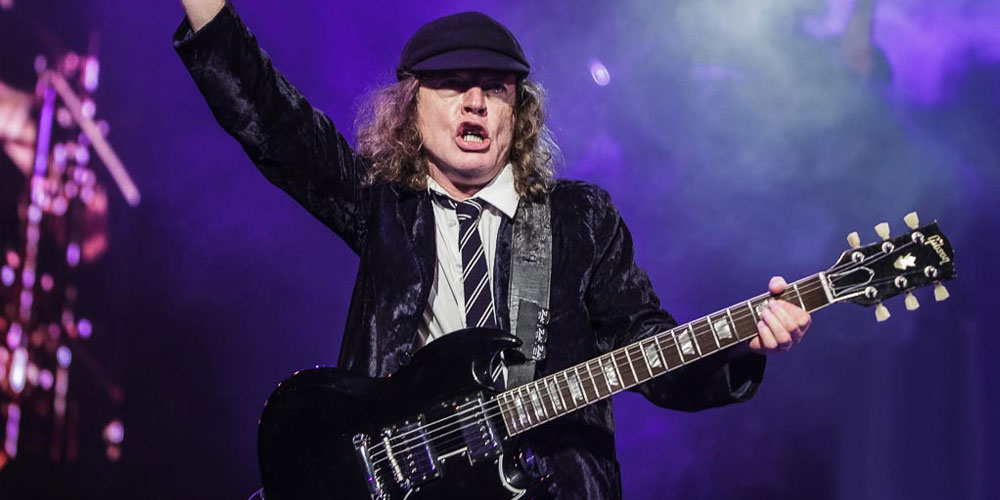 Steal the sound: Angus Young (AC/DC)