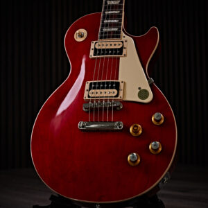 Les Paul Classic Cherry