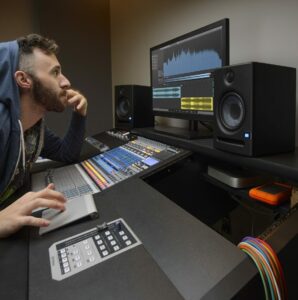 How to Properly Set Up Your Studio Monitors