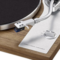 TEAC TN-4D-SE Direct Drive Turntable, Walnut at