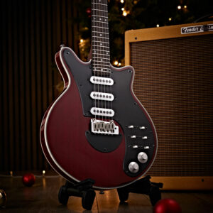 Brian May Special, Antique Cherry