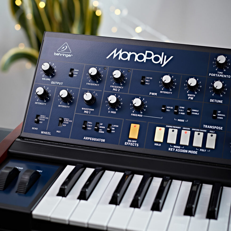 Behringer MonoPoly A HandsOn Review