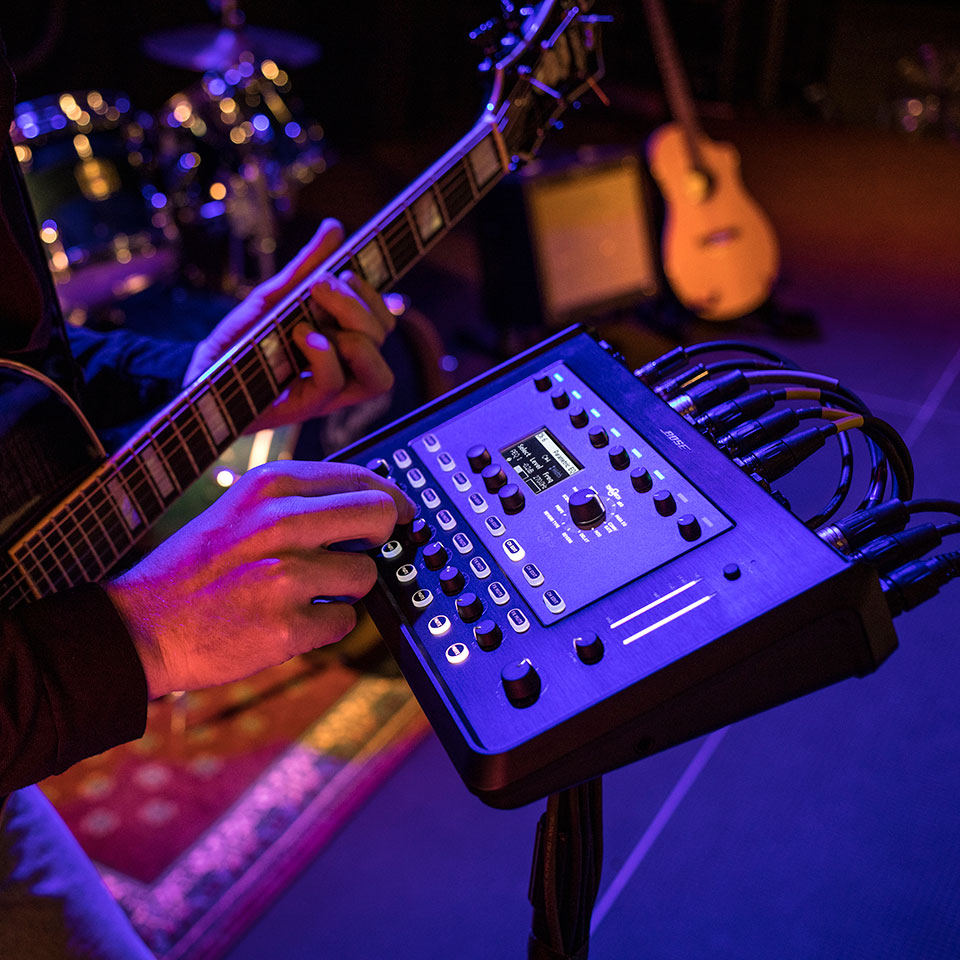 The Best Digital Mixers for Live Performance 2024 Gear4music