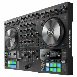 Native Instruments Traktor Kontrol S4 MK3