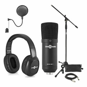 3 gift ideas for beginner recording musicians. Photo of recording starter pack by Gear4music