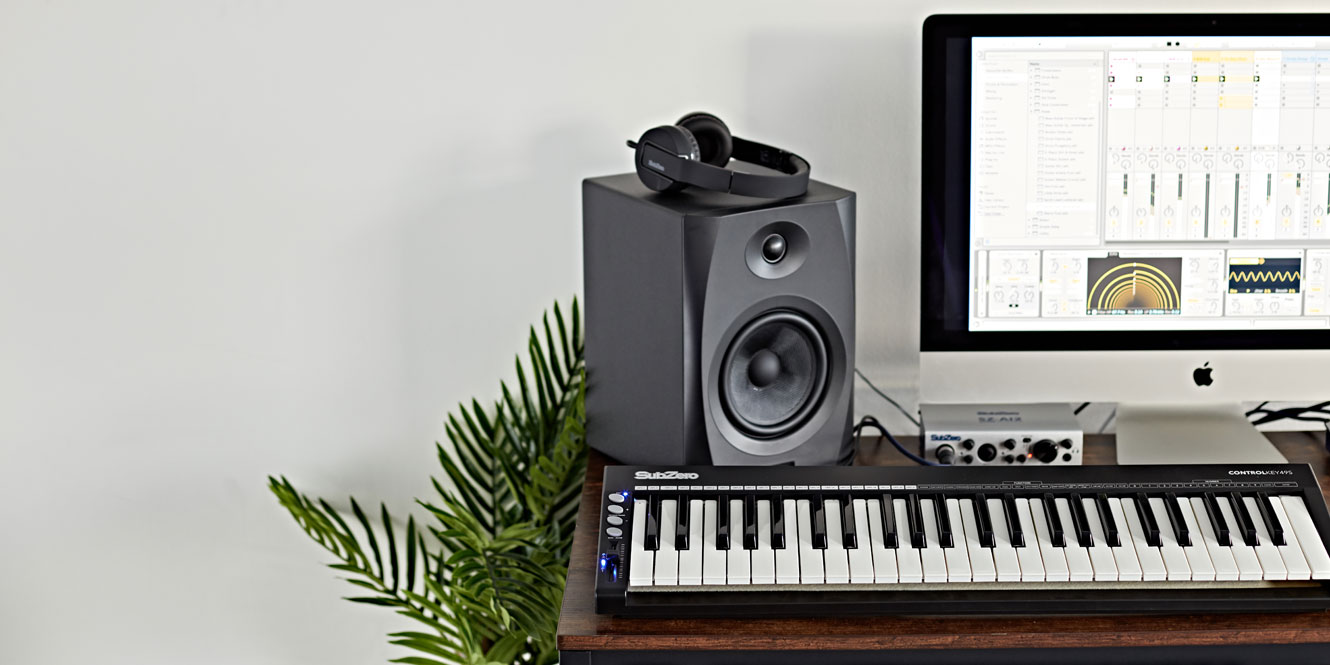 Best midi keyboards & controllers for beginers & pros