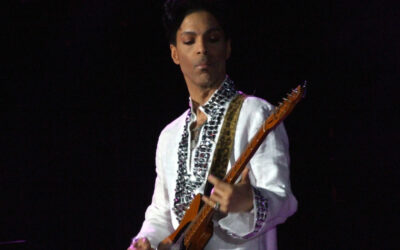 A Guide to Prince’s Guitars and Gear