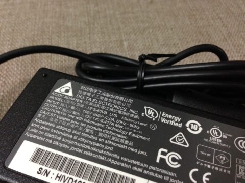 台達電adapter