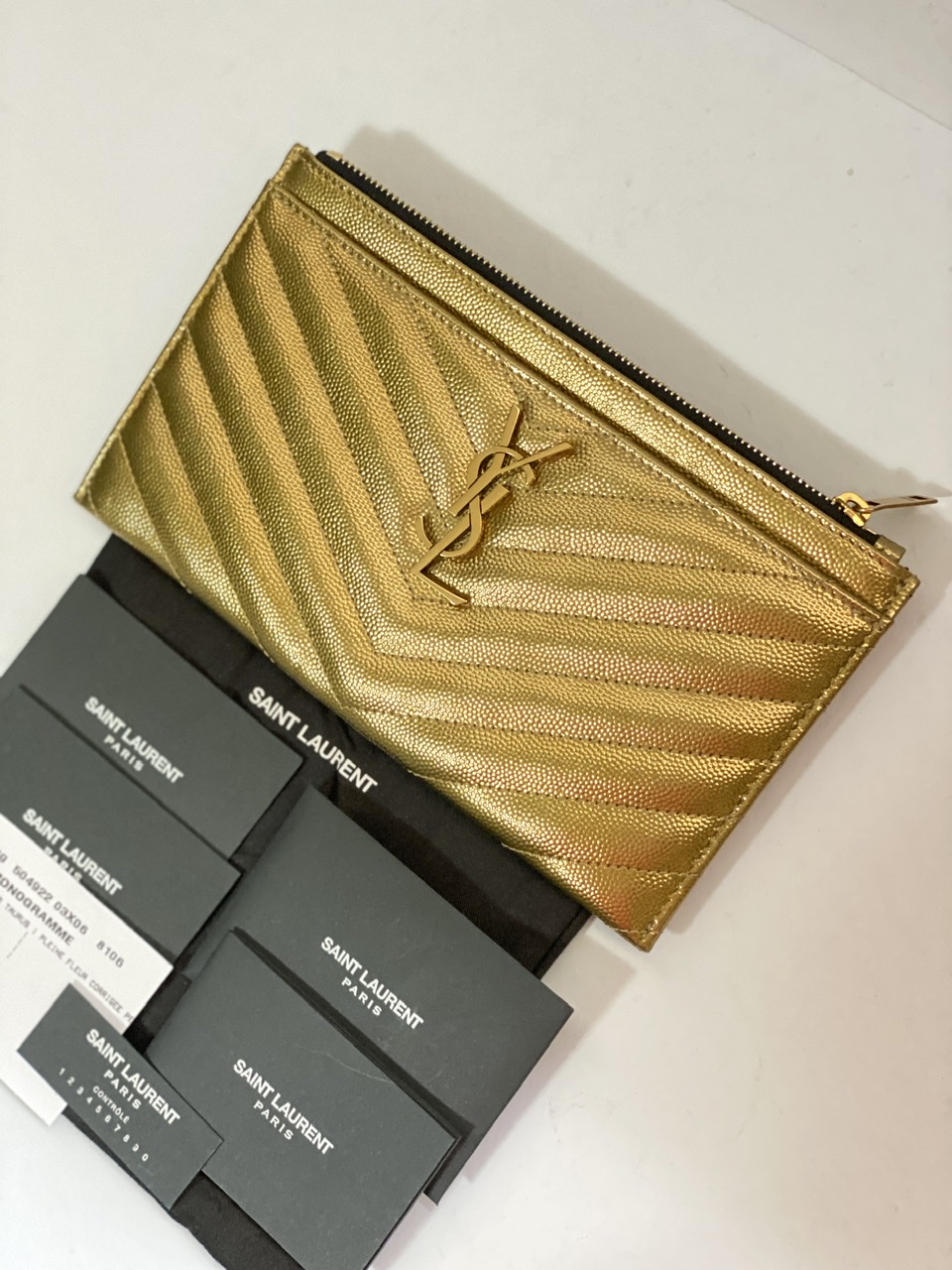 Yves Saint Laurent YSL Gold Monogram Bill Pouch Golden Leather Pony-style  calfskin ref.203043 - Joli Closet