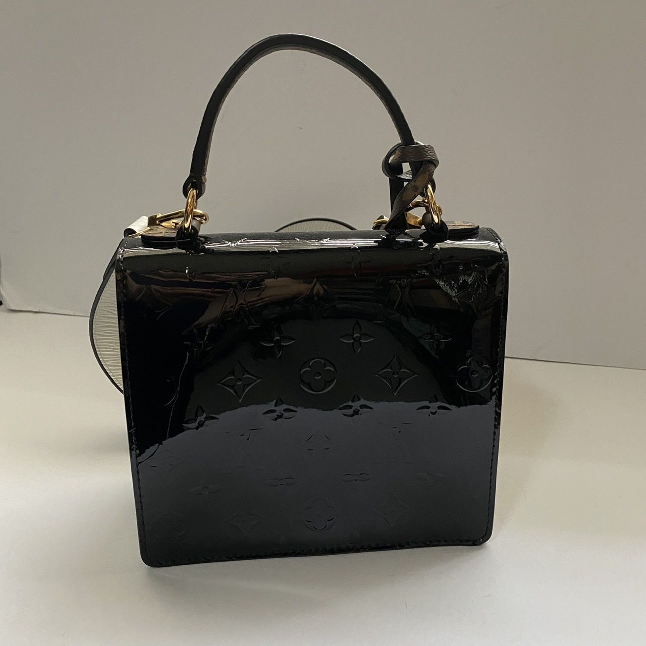 Louis Vuitton Spring Street Black Vernis - BrandConscious Authentics