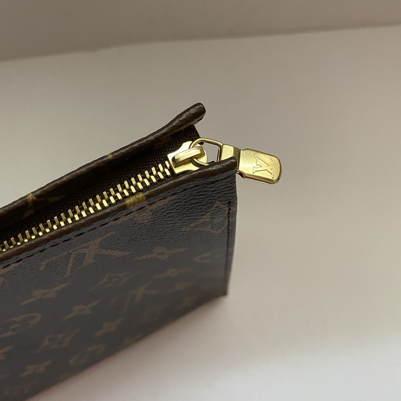 Louis Vuitton Monogram Toiletry Pouch 26 - BrandConscious Authentics