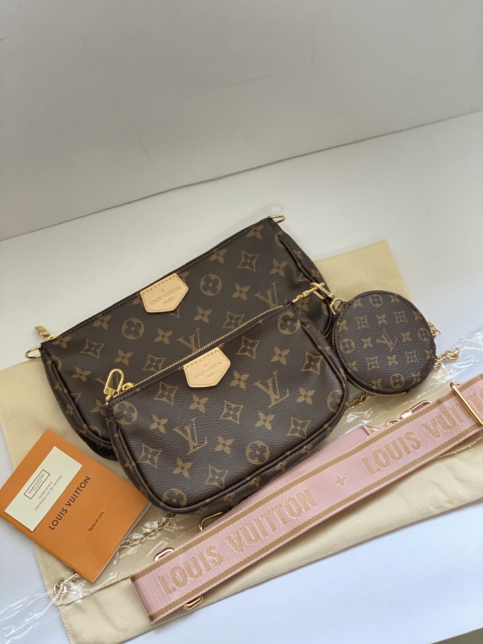 Louis Vuitton - MULTI POCHETTE ROSE Torebka cross body - Catawiki