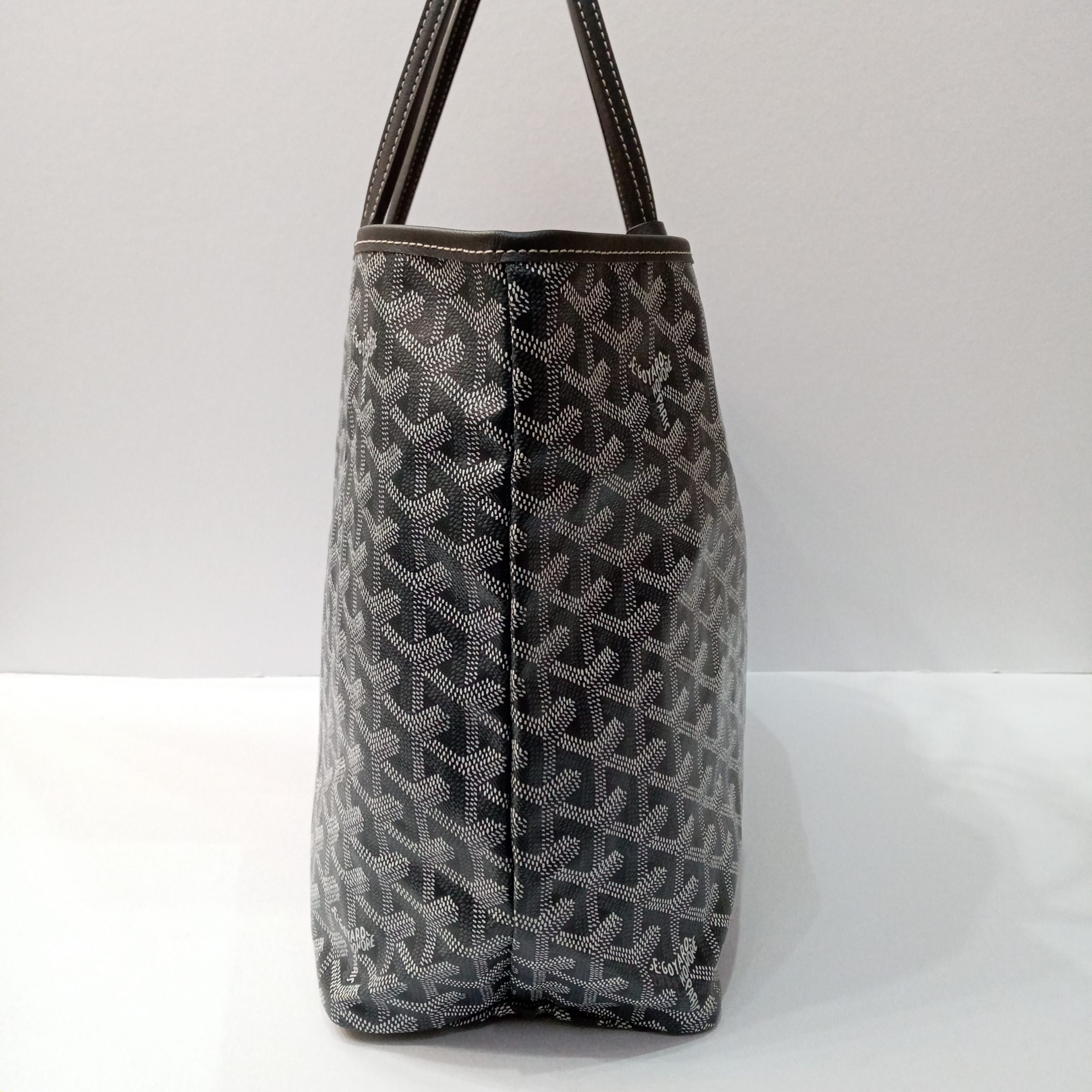 Goyard Green Chevron Print Coated Canvas Artois PM Tote Bag