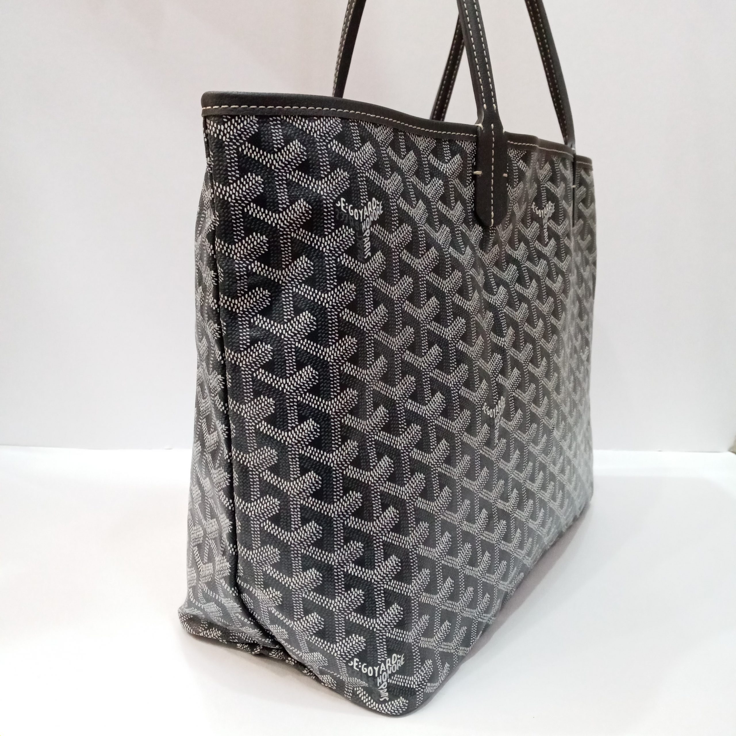 Goyard Green Chevron Print Coated Canvas Artois PM Tote Bag - Yoogi's Closet