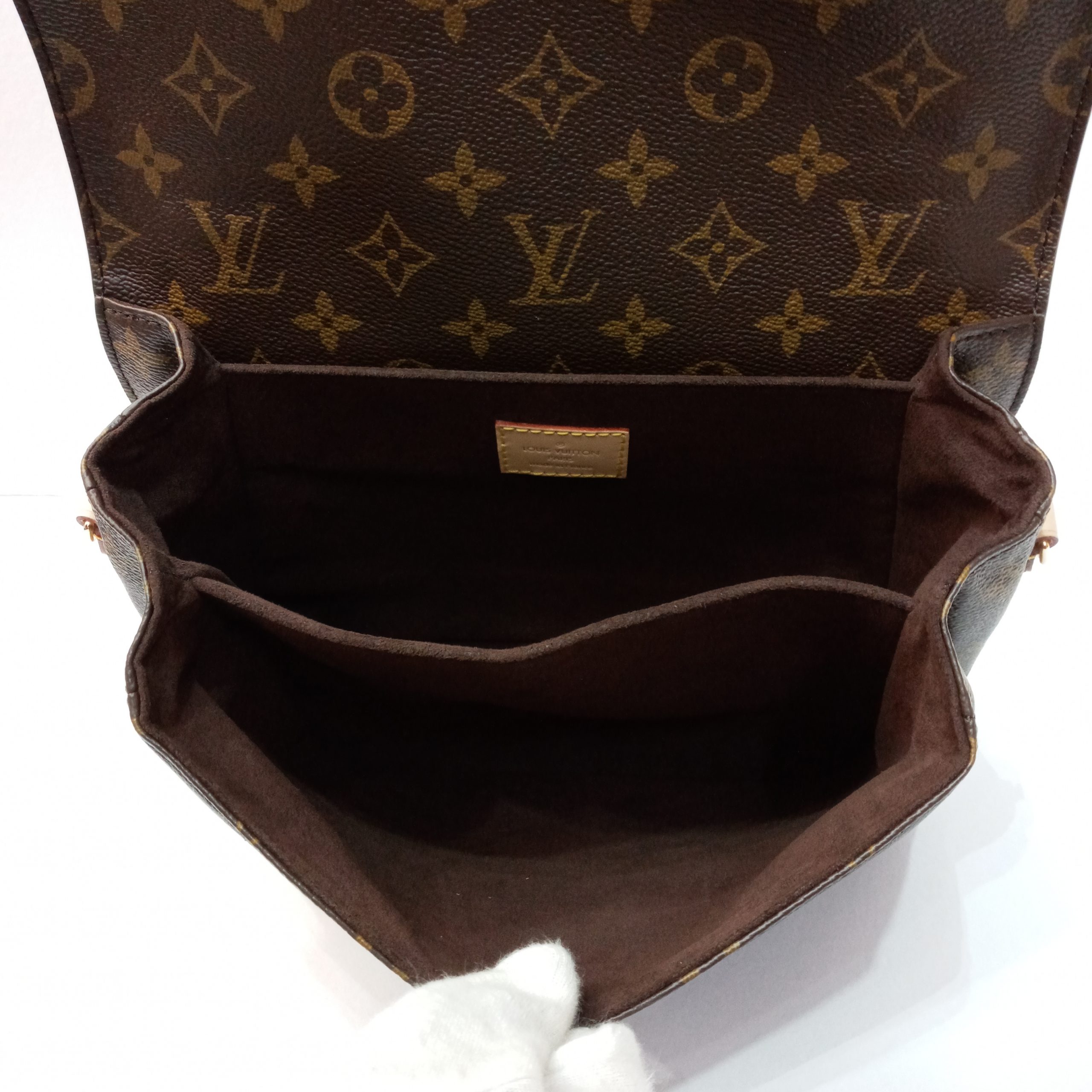 Louis Vuitton Pochette Metis Monogram M44875 Fullset