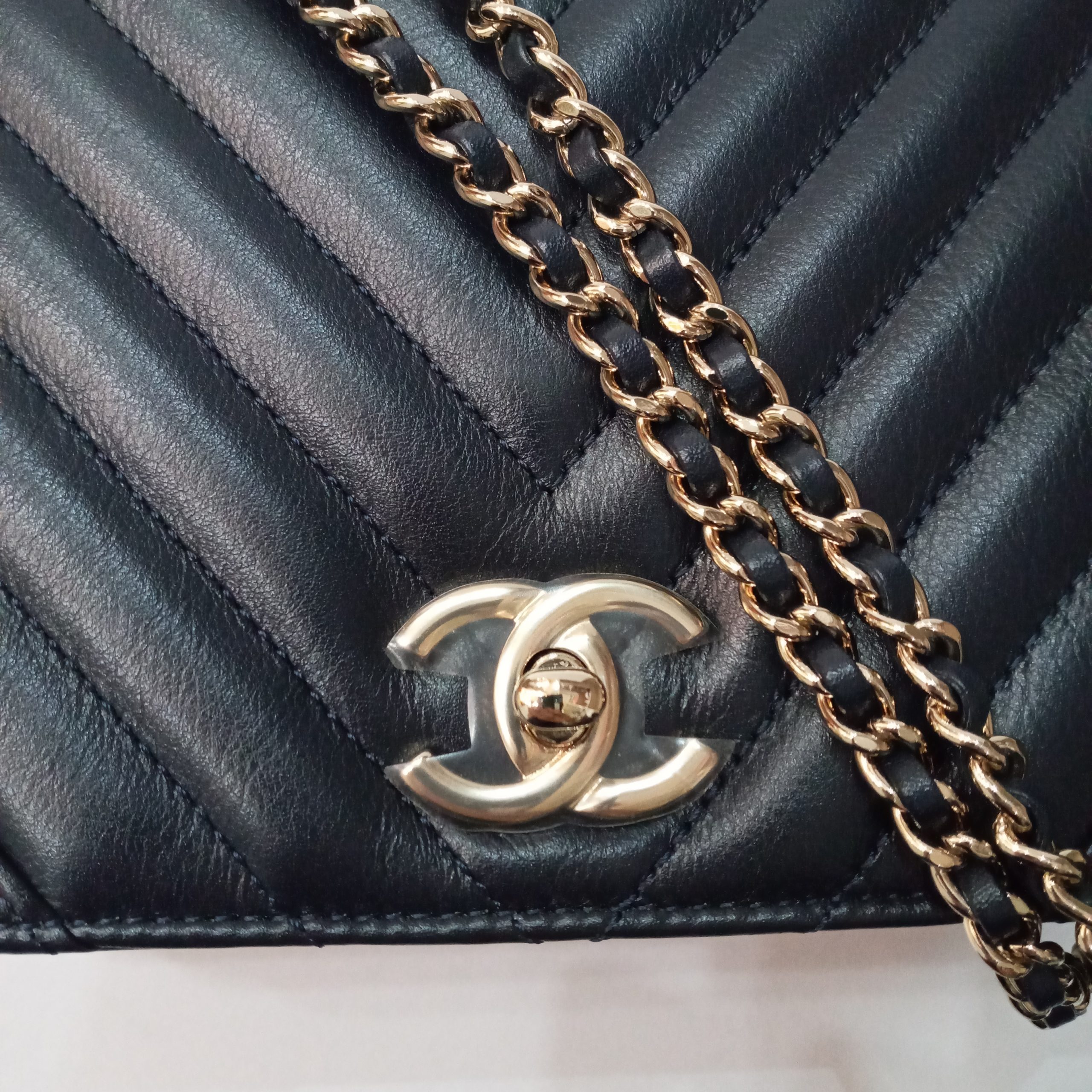 Chanel Chevron Statement Flap Small in Navy Calfskin