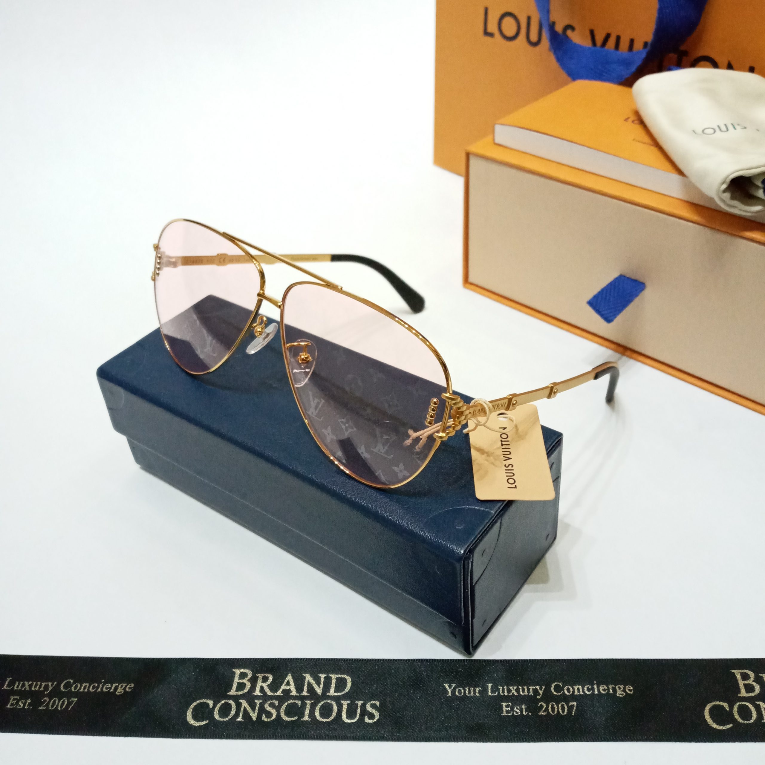 Louis Vuitton - Z1432E SAILOR & LULA PILOT SUNGLASSES