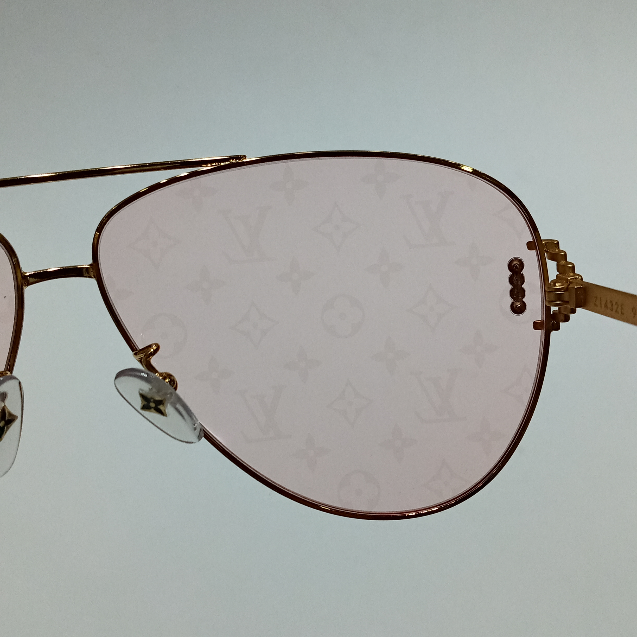 Authentic LV Sailor & Lula pilot sunglasses