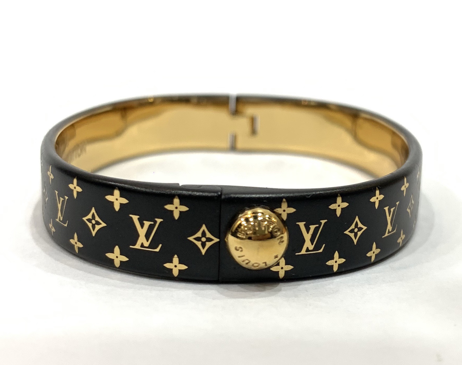 LOUIS VUITTON NANOGRAM CUFF #freshstart, Luxury, Accessories on Carousell