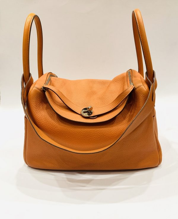 bagfetishperson: Bag of the day: Hermes Lindy 34 orange