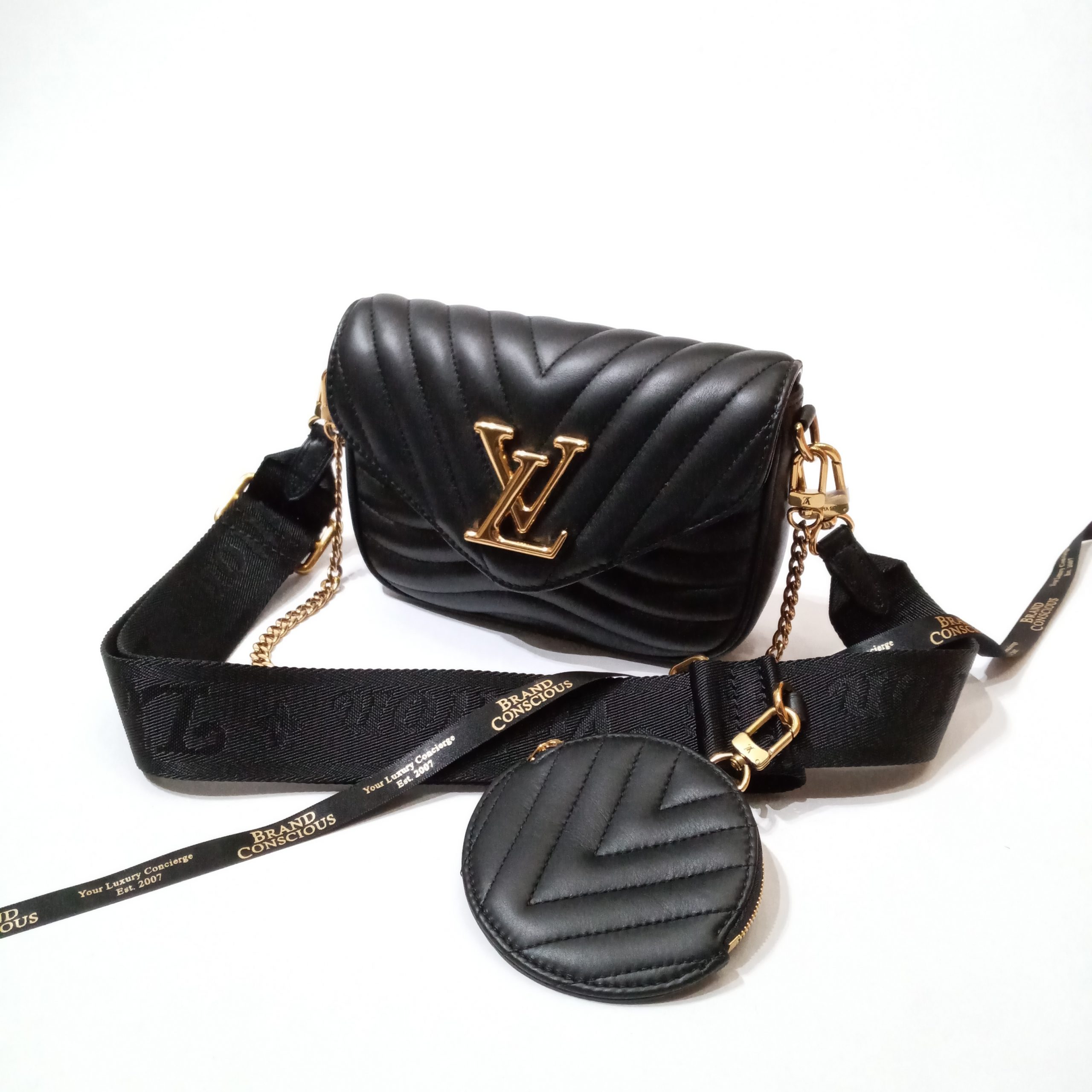 lv multi pochette black strap