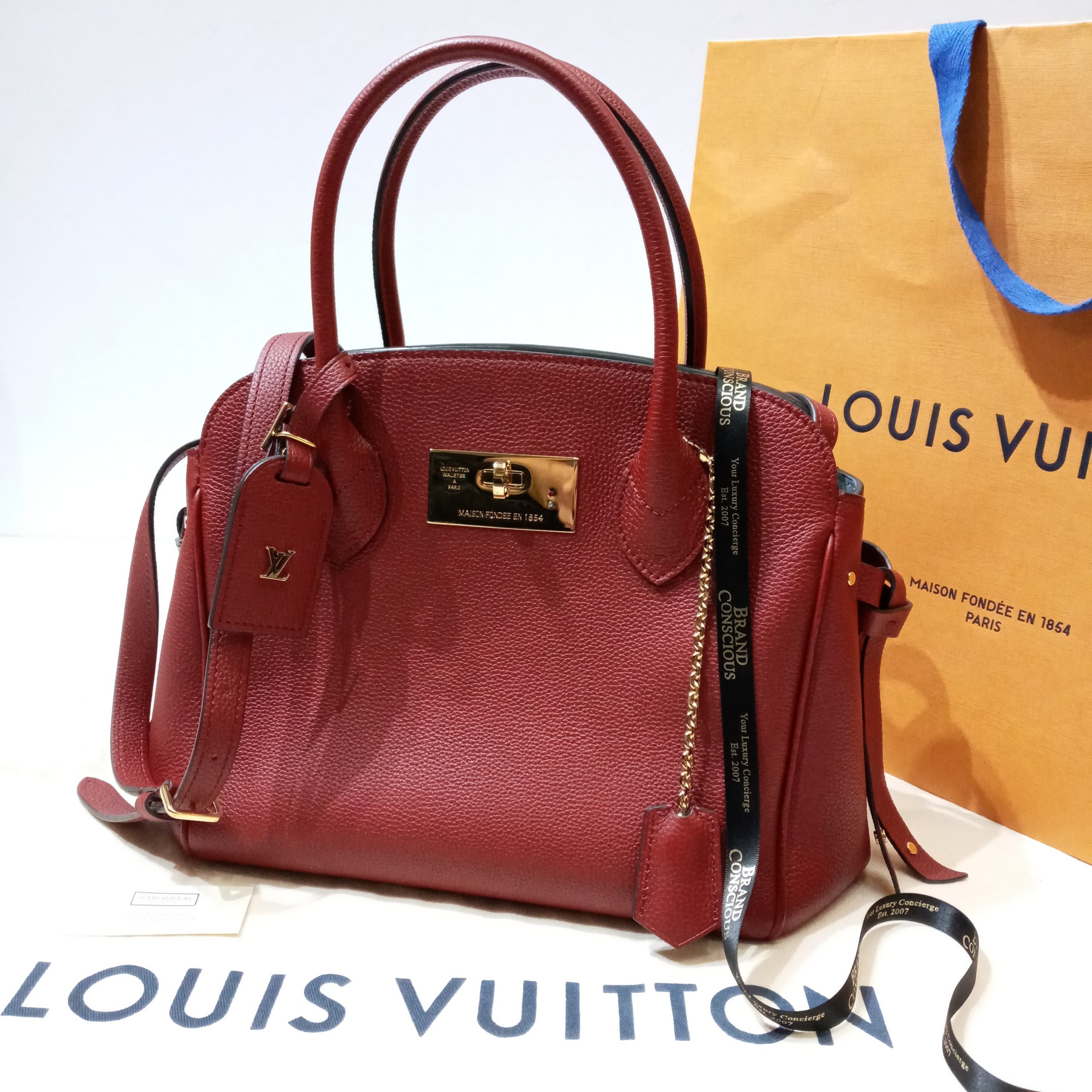 Louis Vuitton 2019 Pre-owned Milla PM Two-Way Bag - Red