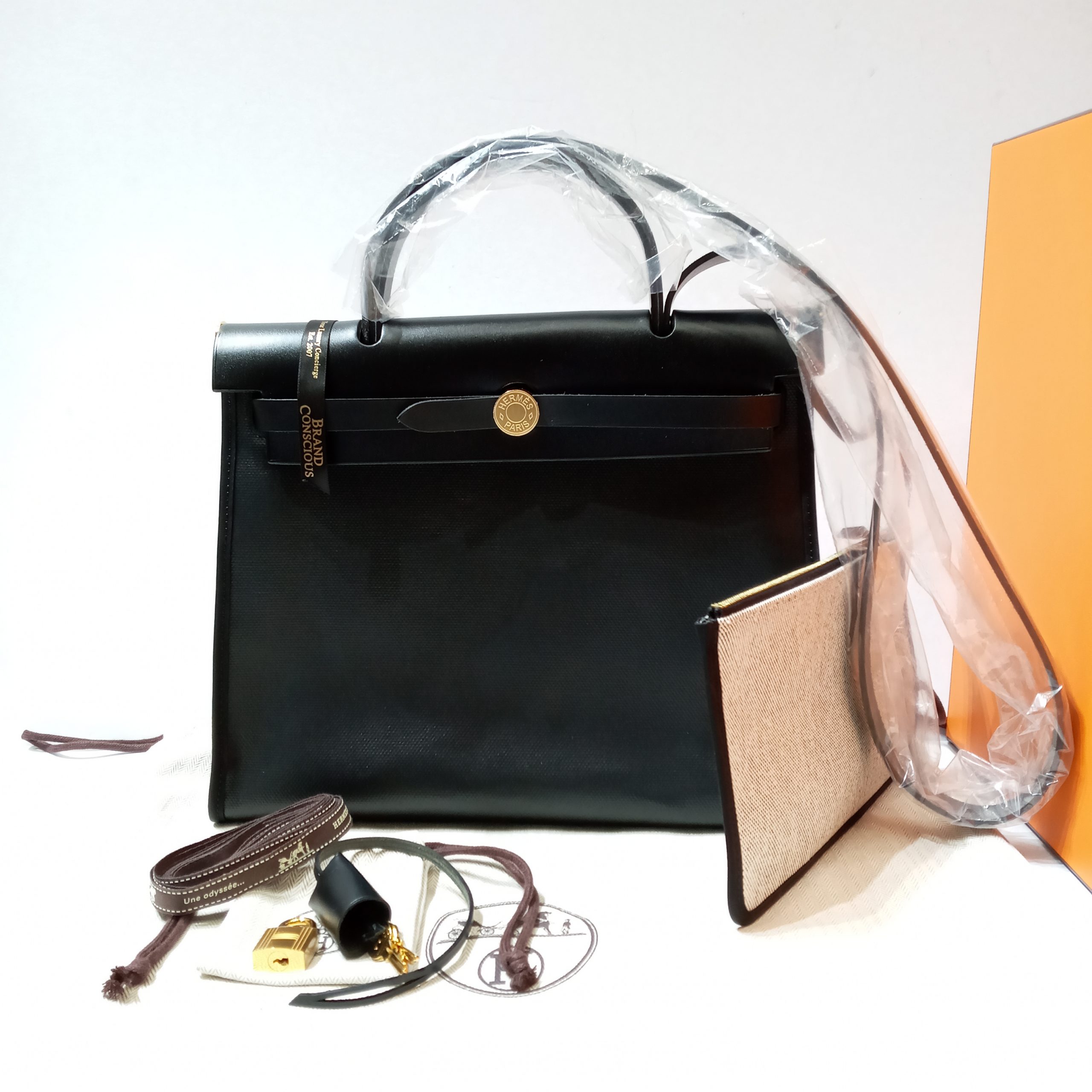 New HERMES Herbag Zip 31 Black Noir Coated Canvas Gold Hardware GHW