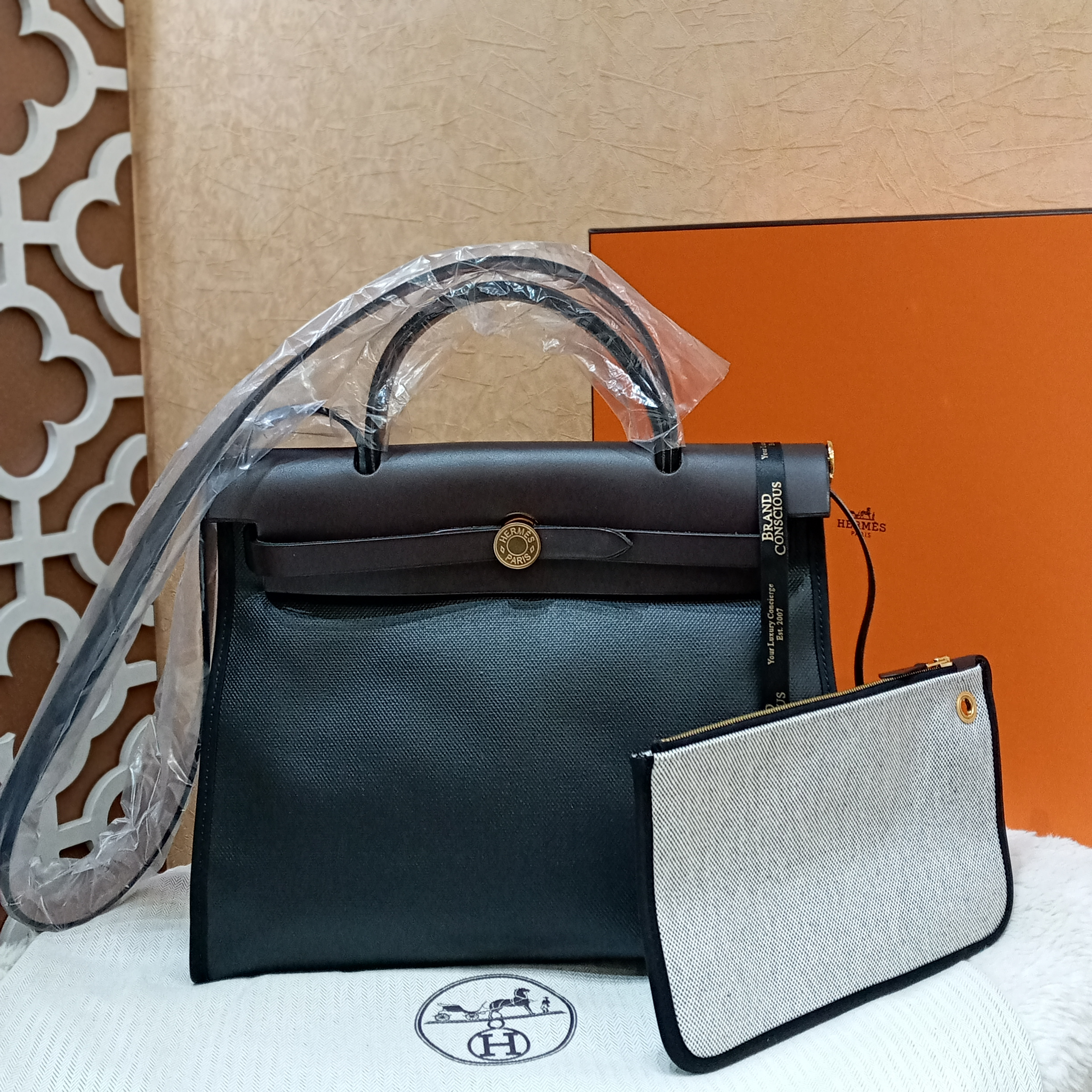 Hermes Herbag Zip 31 retourne Bag with ebene/ black color GHW