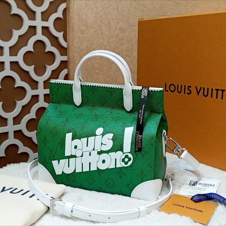 Louis Vuitton Litter Bag Monogram Green in Coated Canvas with Silver-tone -  US