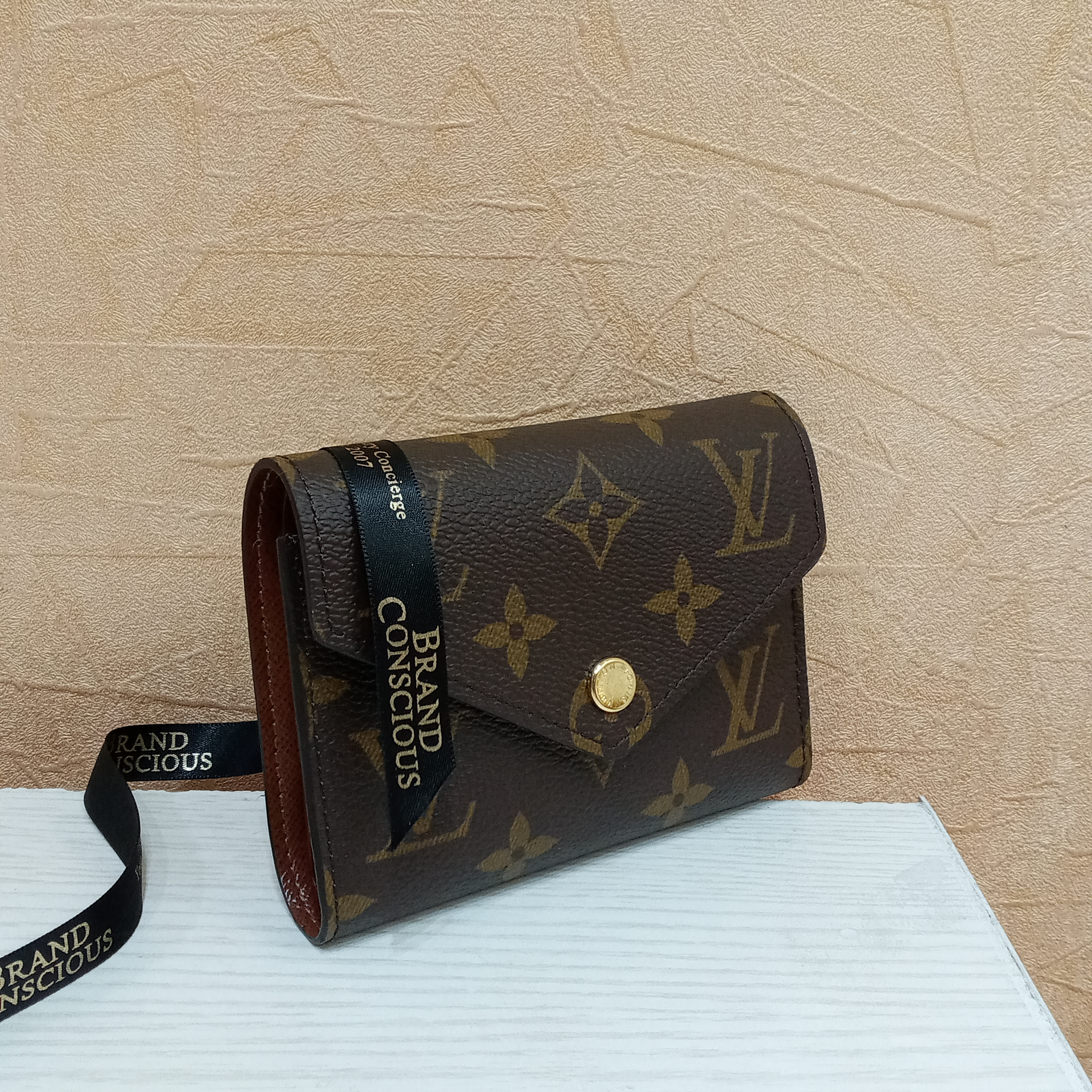 Louis Vuitton Monogram Canvas Victorine Compact Wallet, myGemma, IT