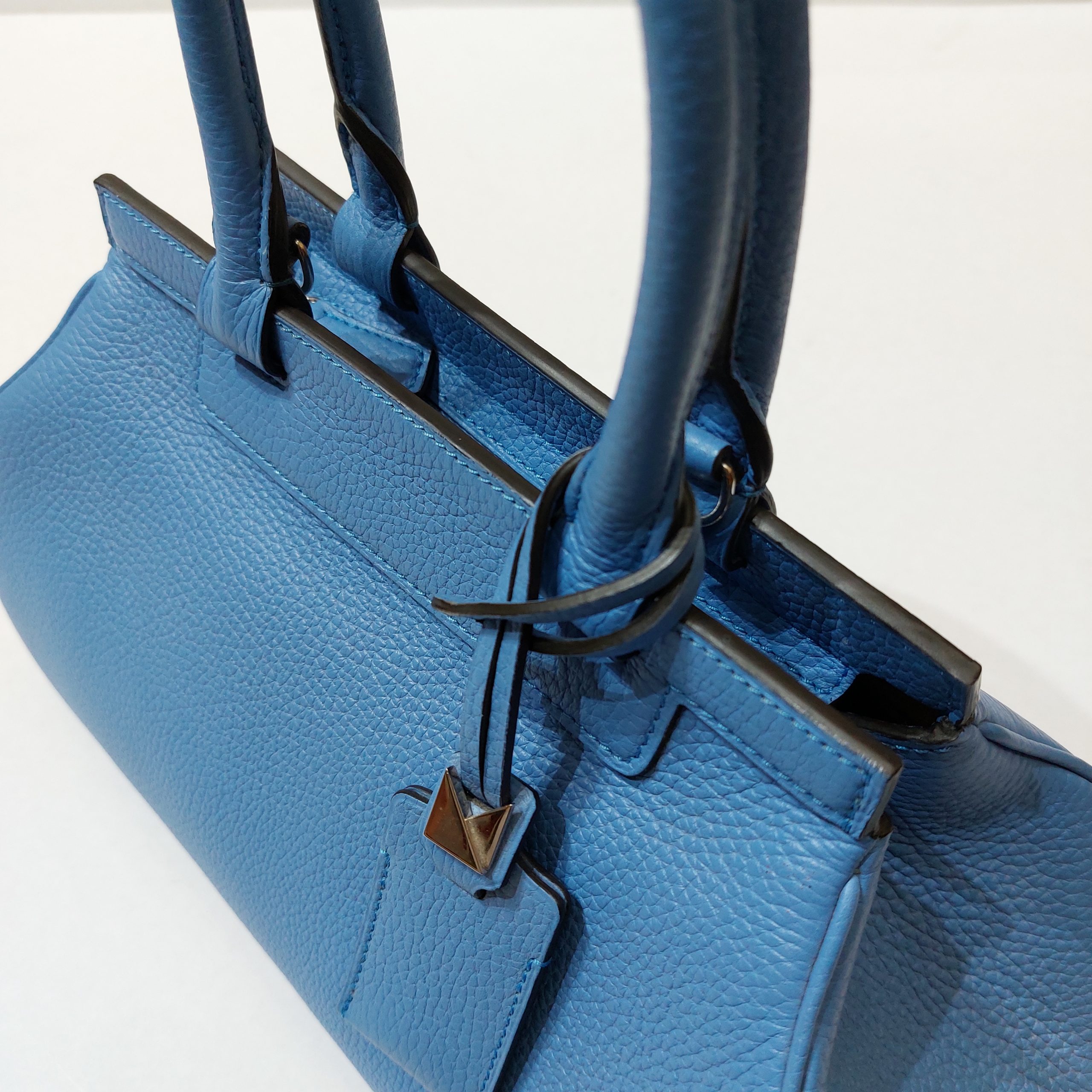 Dreaming of this MOYNAT Pauline bag