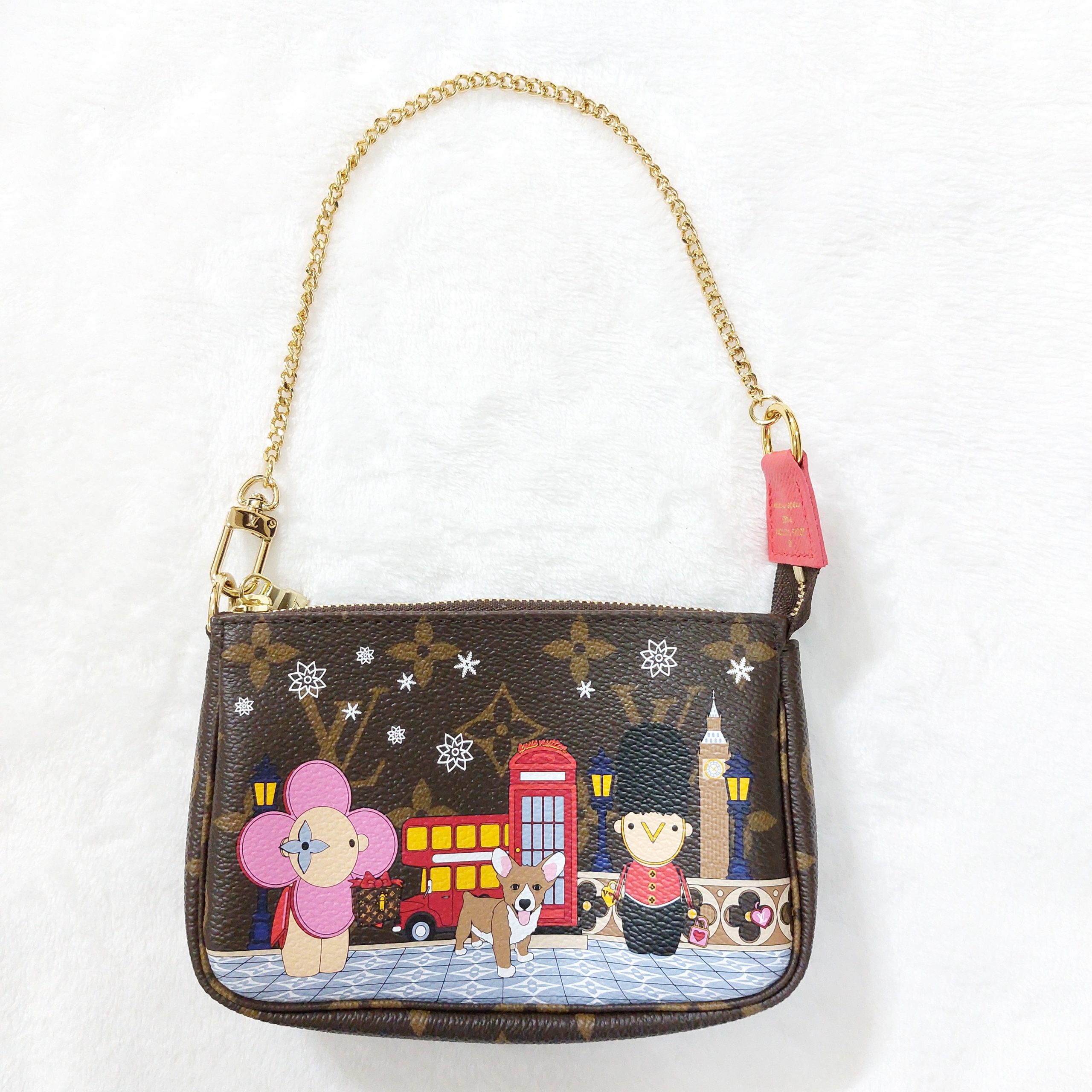 💖Preorder Louis Vuitton Christmas Animation Mini Pochette 2020