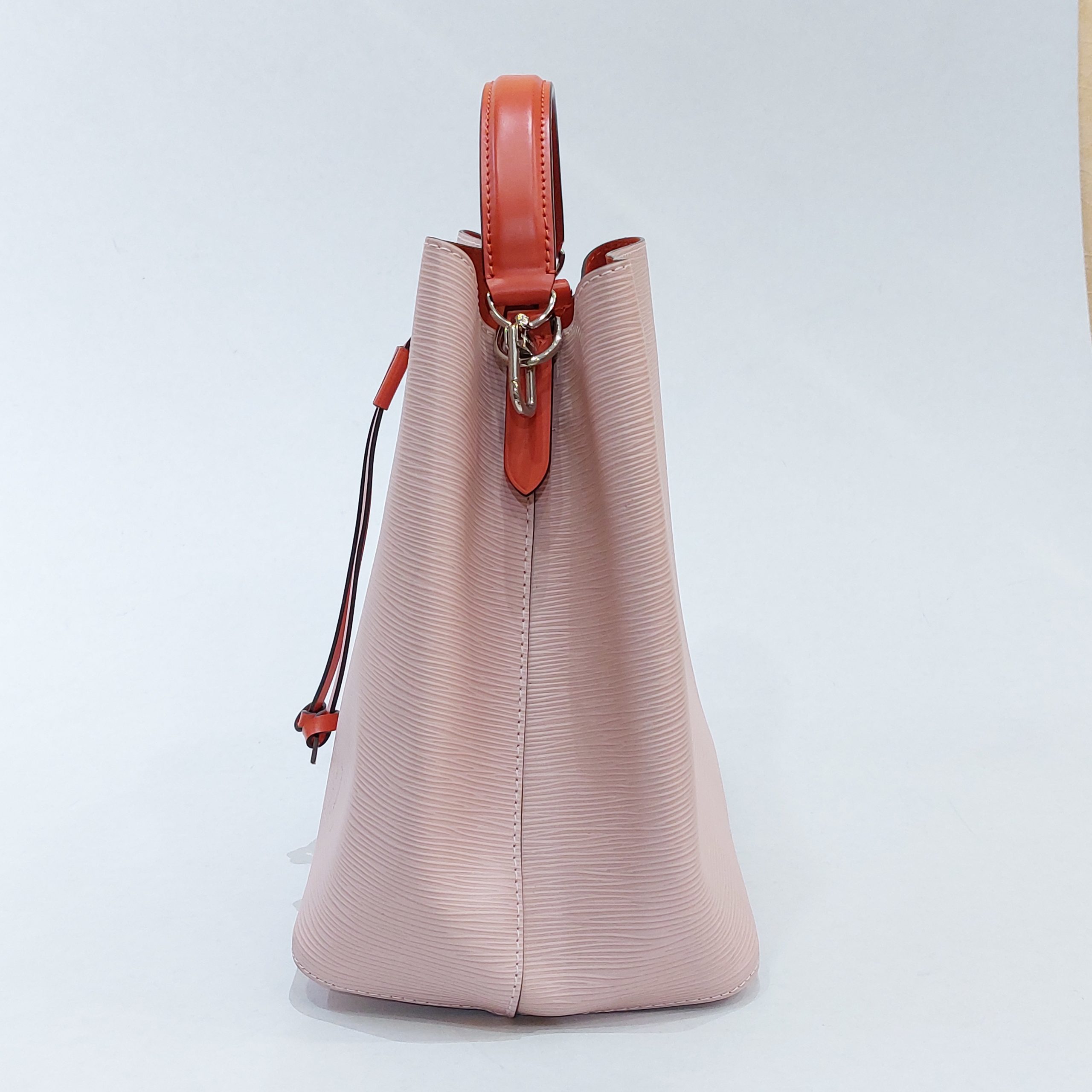 Louis Vuitton Pink EPI NeoNoe mm