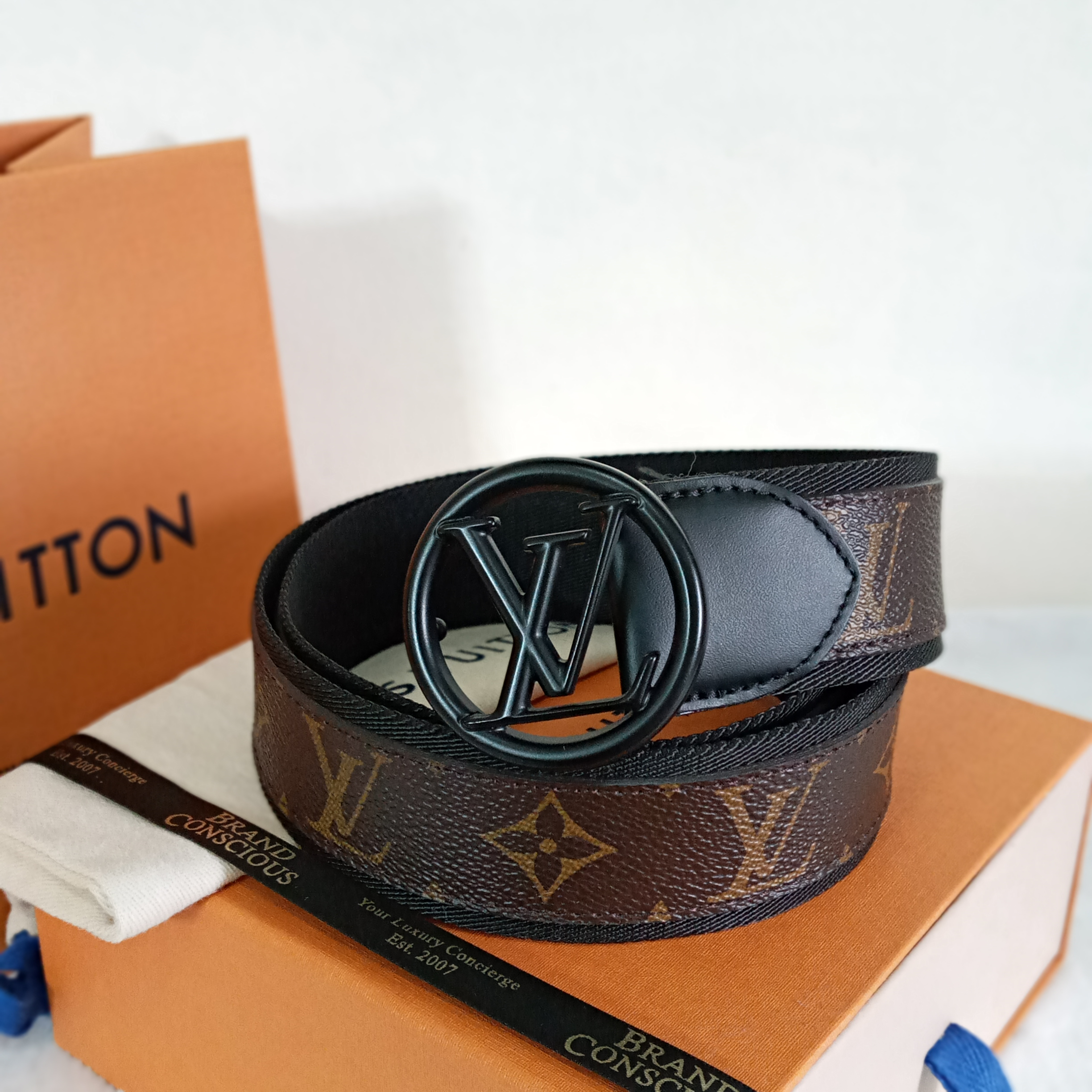 Louis Vuitton] Louis Vuitton Santule Charest M6801W Belt Monogram