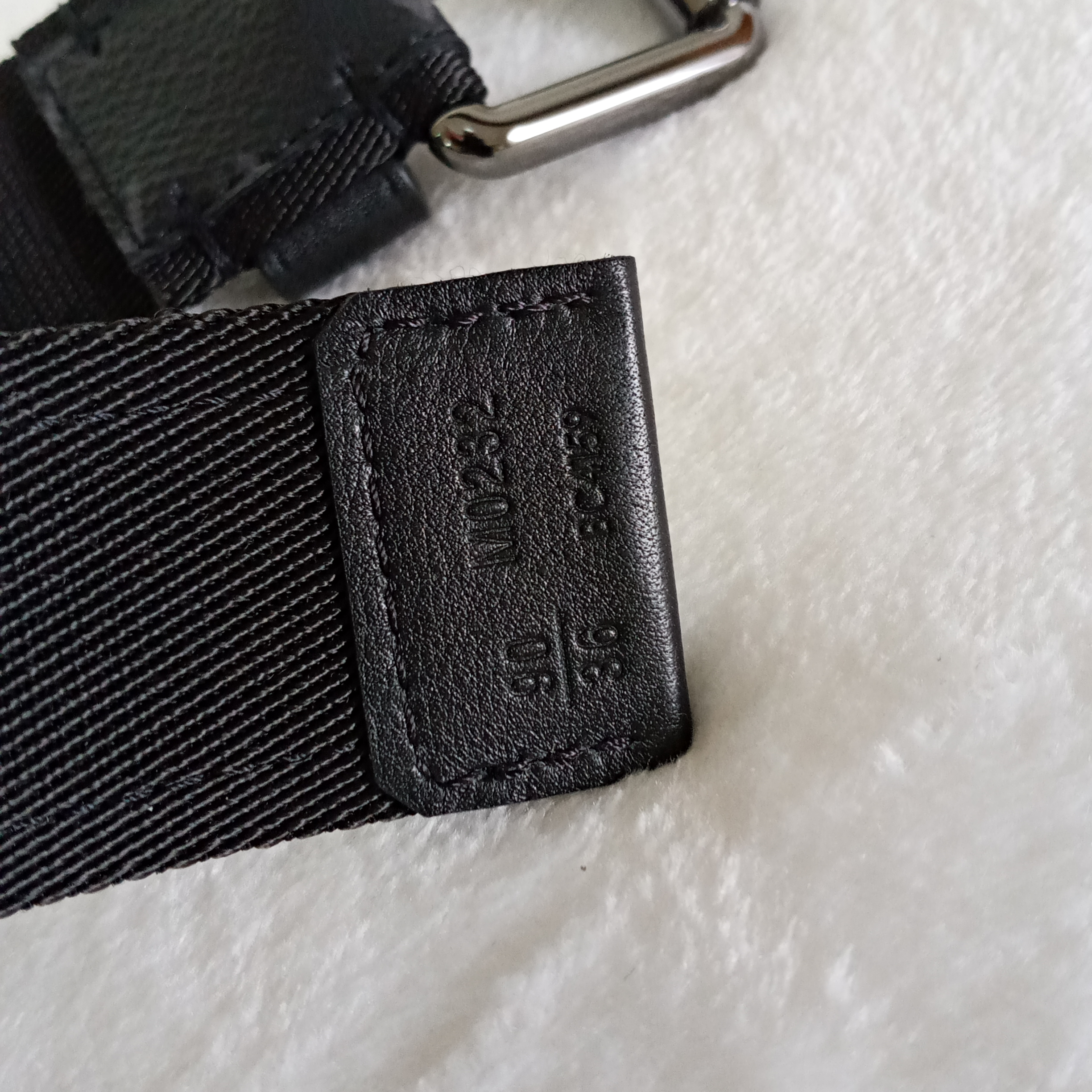 LOUIS VUITTON, belt, size 90/36. - Bukowskis