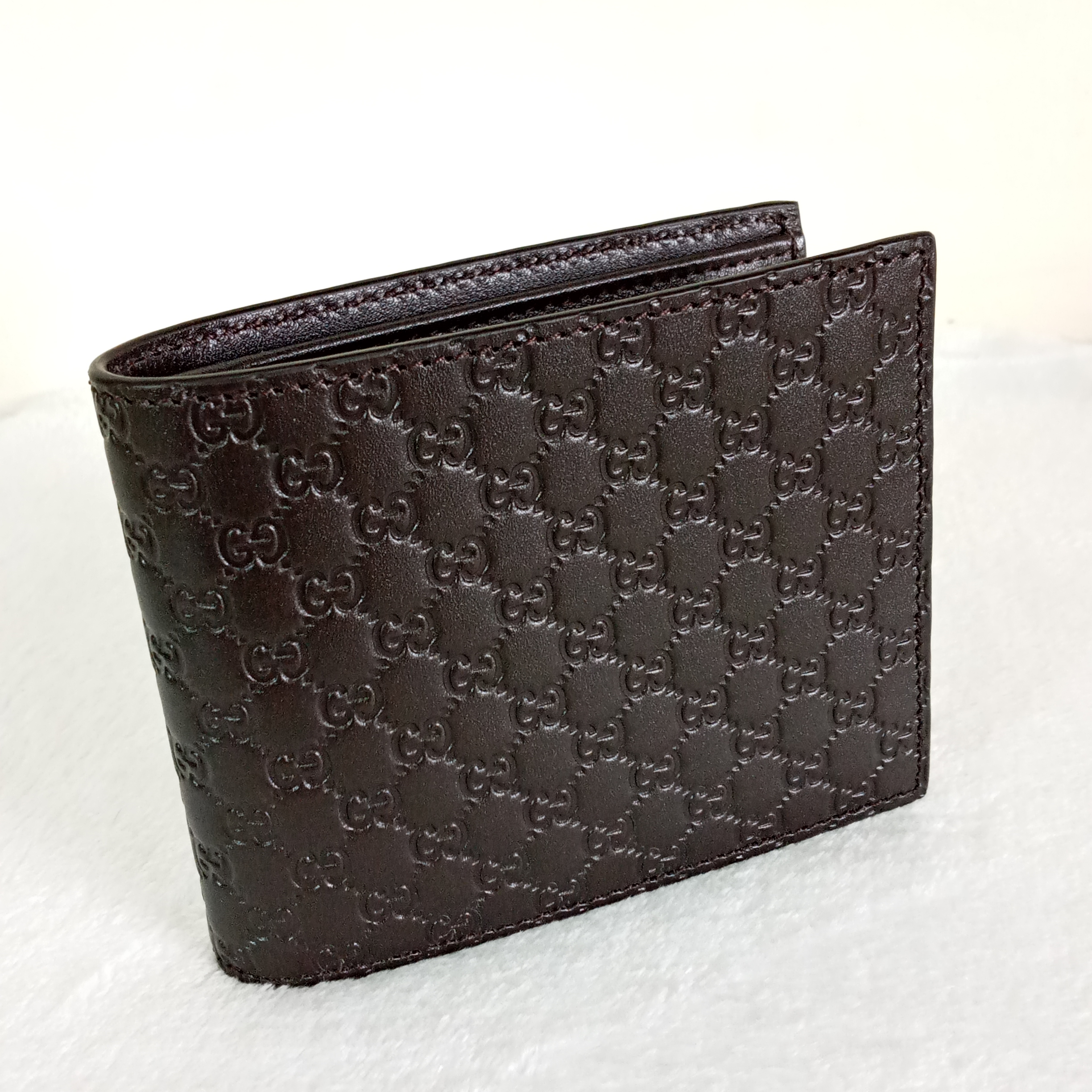 Gucci Microguccissima Bifold Men's Wallet Brown - BrandConscious