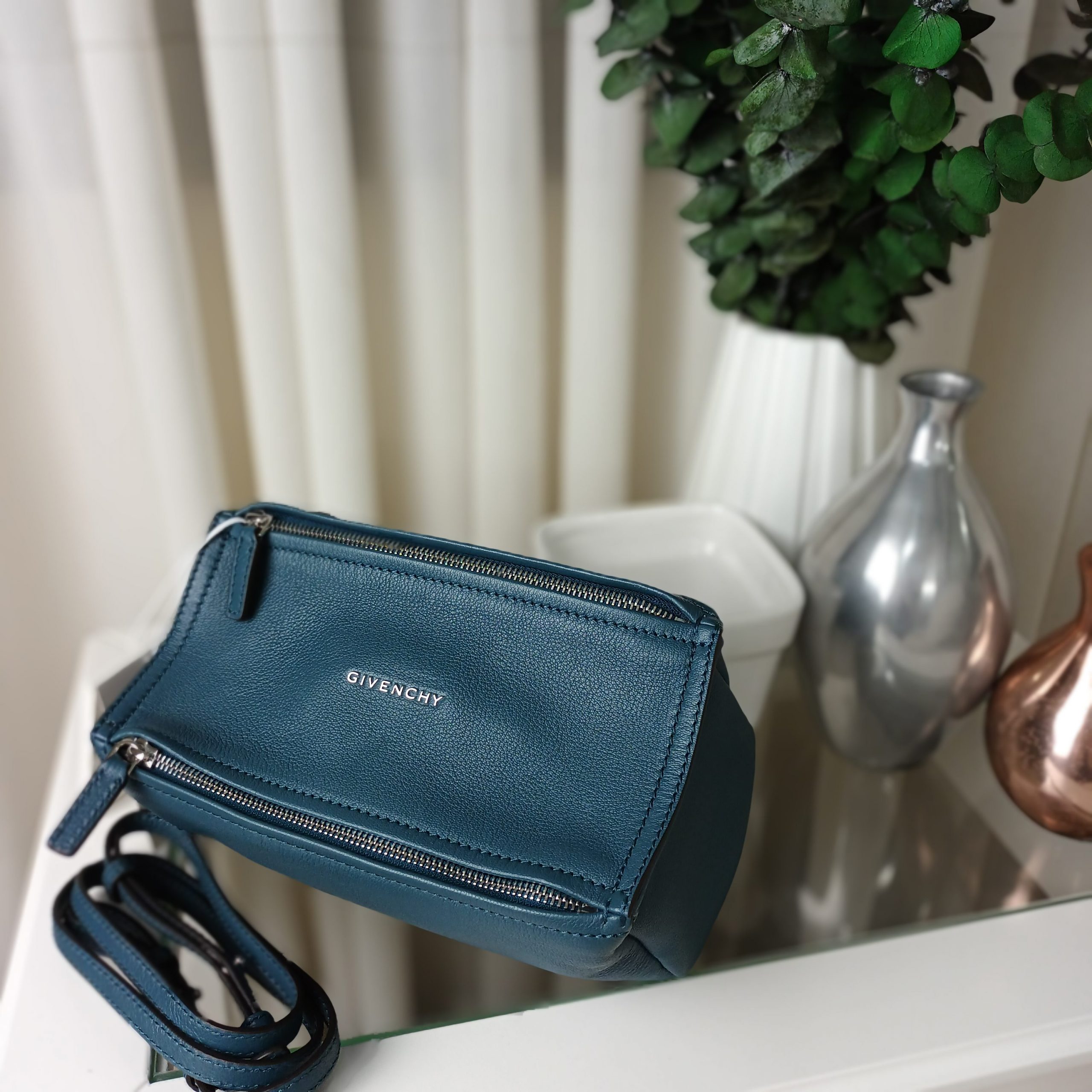 Pandora leather crossbody bag Givenchy Blue in Leather - 31123782