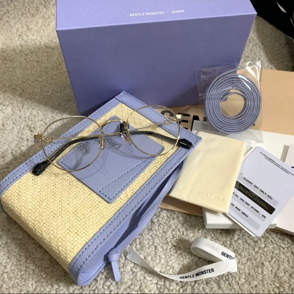 [WTS] [USA] blackpink jennie jentle garden x gentle monster  glasses/sunglasses (angel 01, cloudy day only 02, and cloudy day only 031)  - see comment : r/kpopforsale