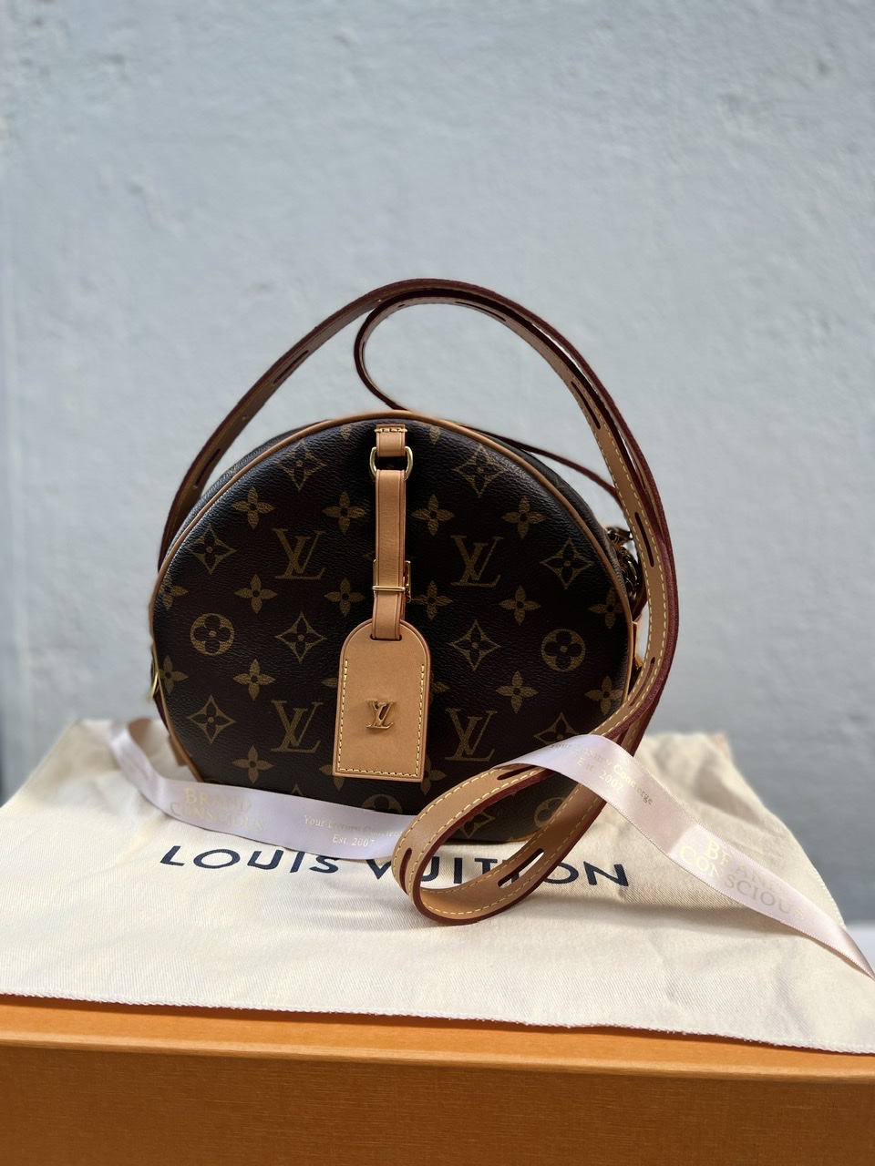 Louis Vuitton - Authenticated Boîte Chapeau Souple Handbag - Cloth Multicolour for Women, Never Worn