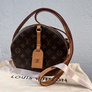 Louis Vuitton Capucines Taurillon Mini Black GHW - BrandConscious Authentics