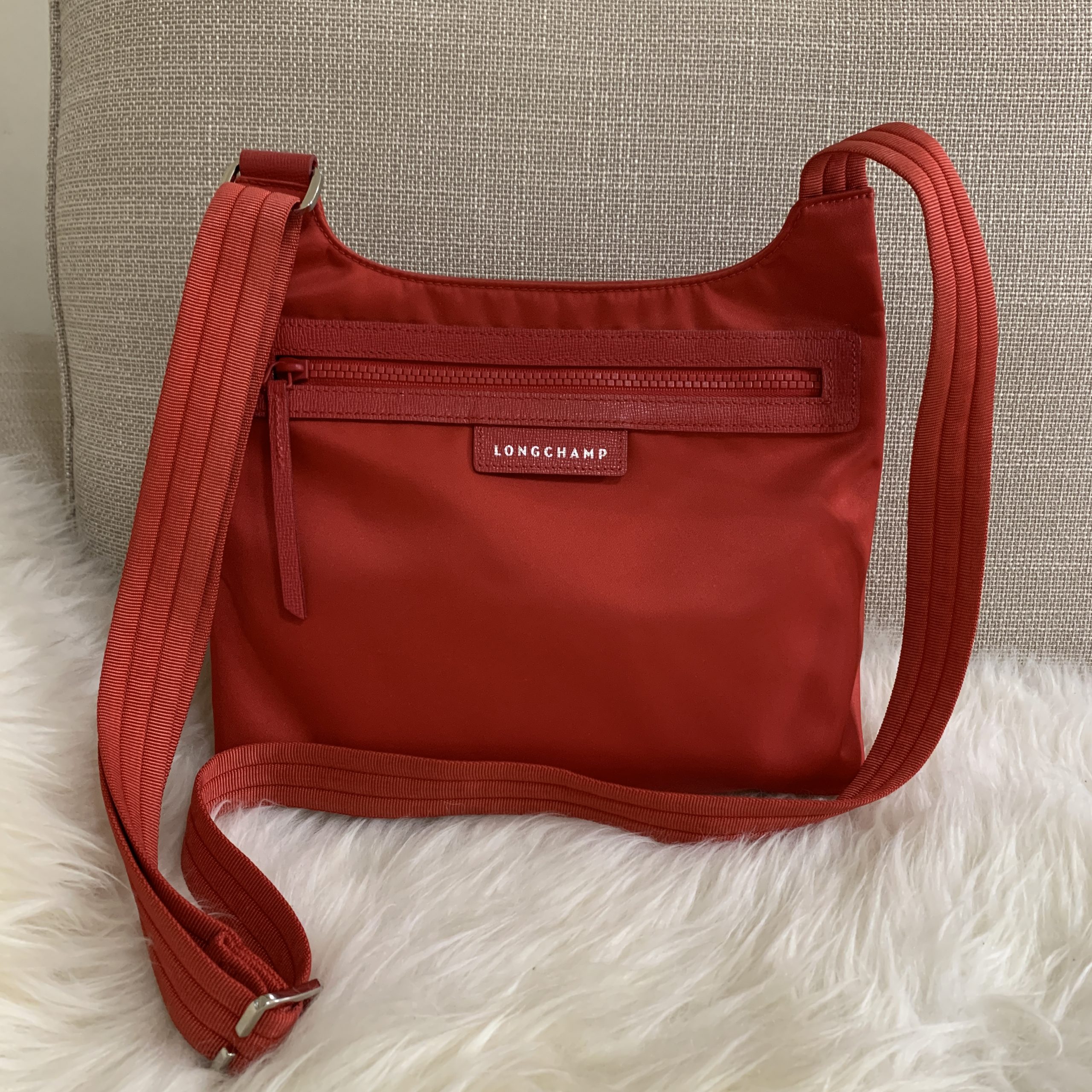 NWT LONGCHAMP Le Pliage Neo Pouch Nylon Cosmetic Case Red $70+ AUTHENTIC!