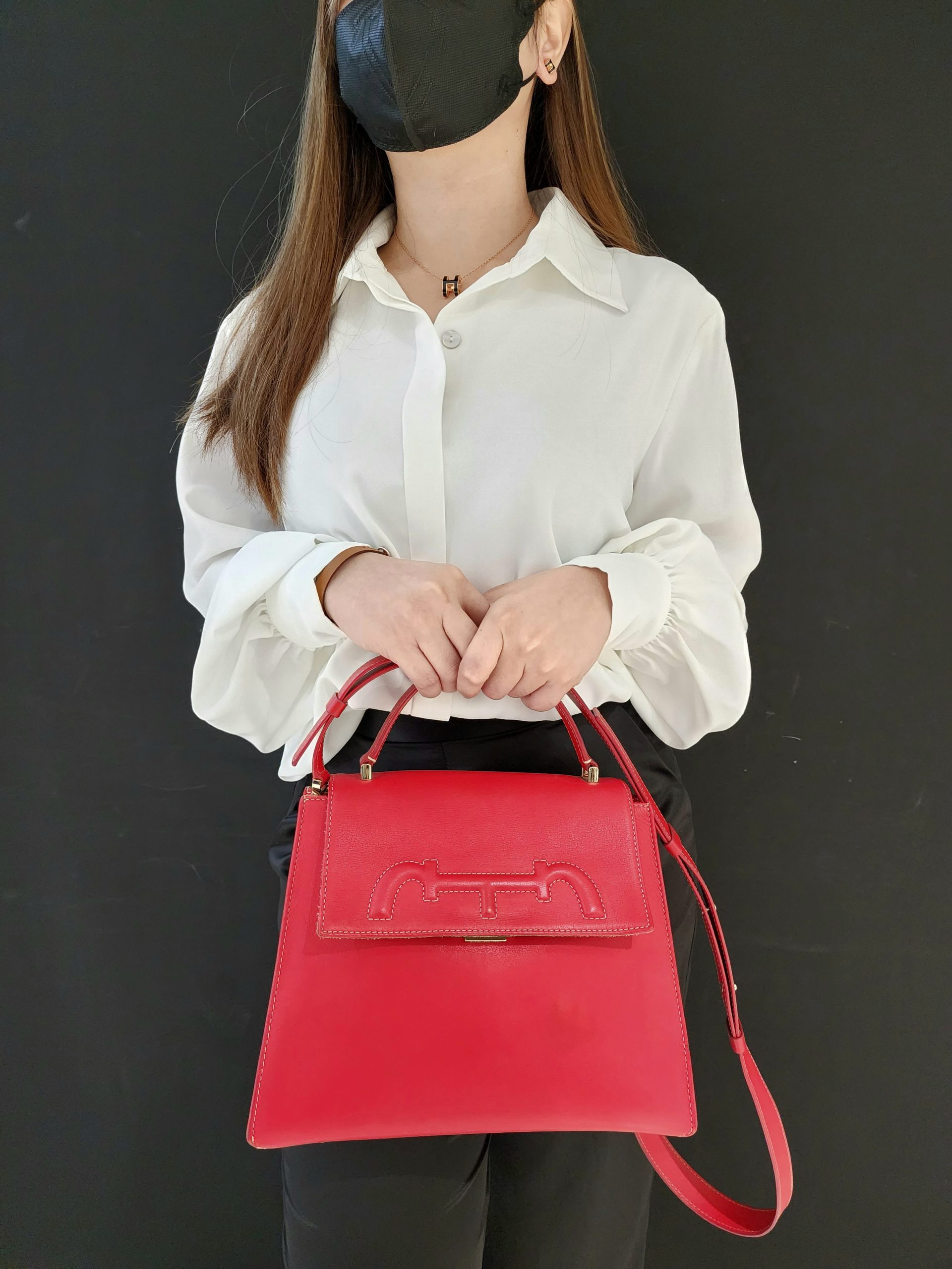 Carolina Herrera Doma Insignia Shoulder Bag - BrandConscious Authentics