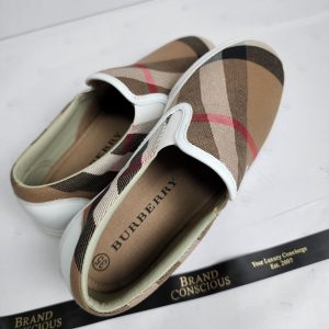 Burberry Check Slip On Sneaker Size 35 Kids - BrandConscious Authentics