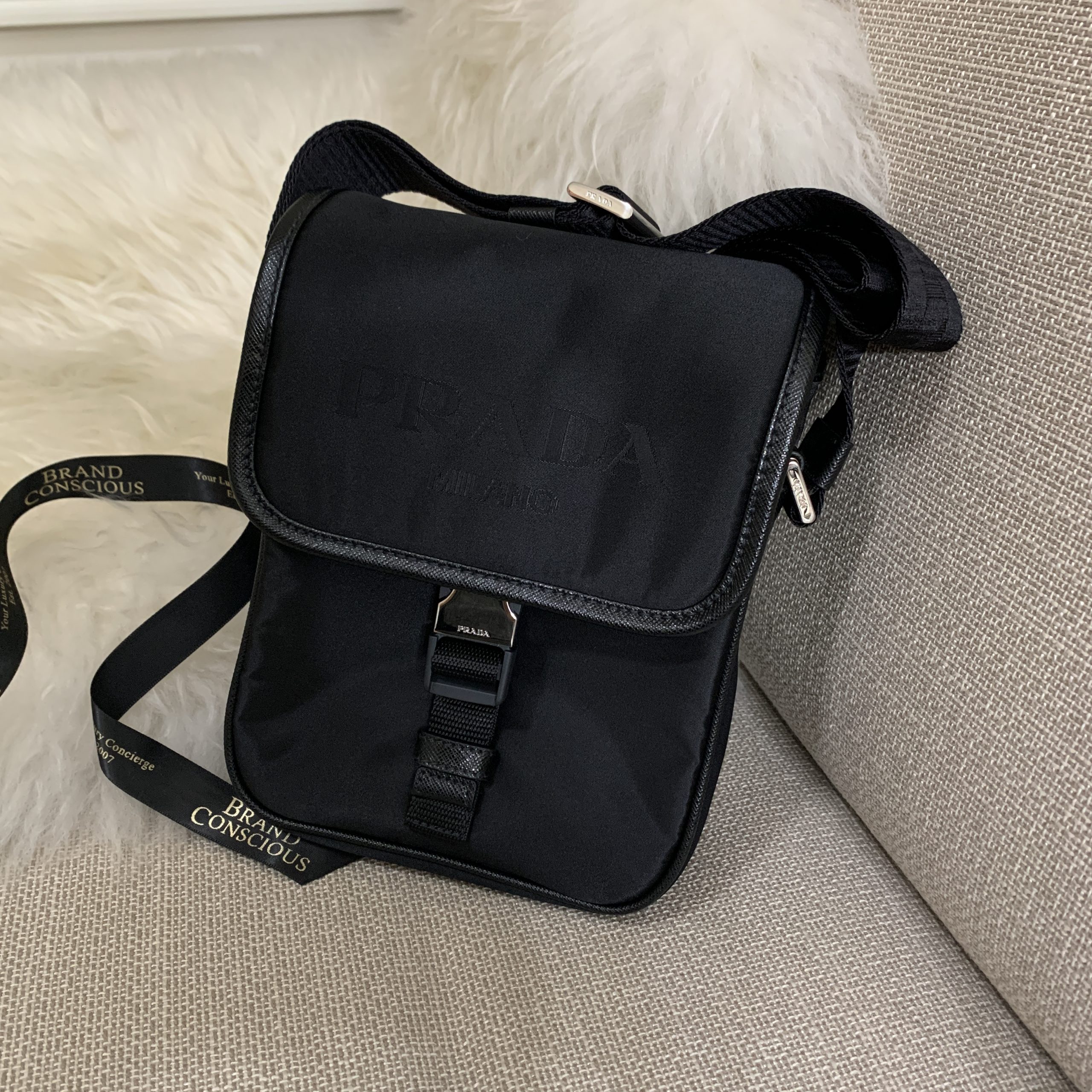 1999aw prada v228 nero shoulder bag-