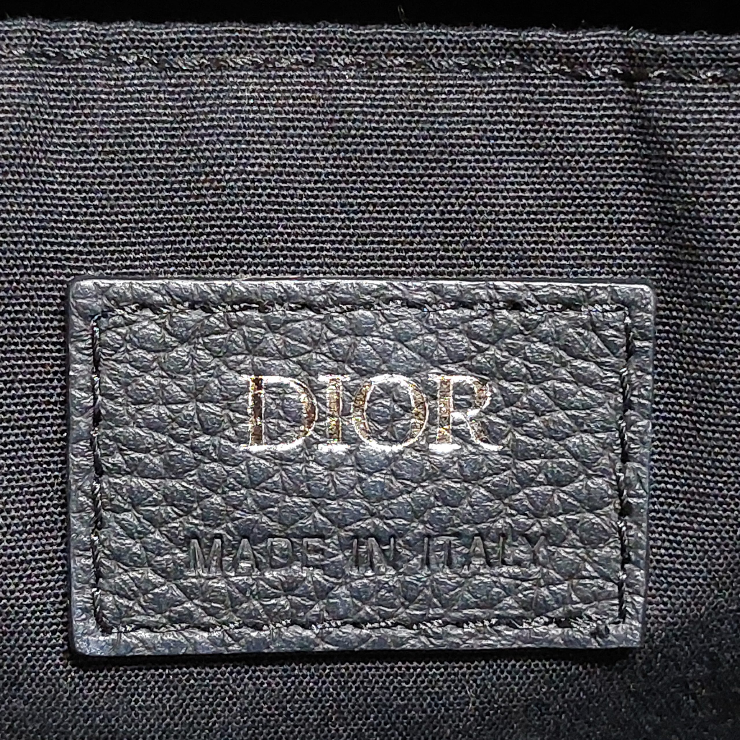 Christian Dior Navy Oblique Monogram Canvas Leather Luggage Tag – Seyvan