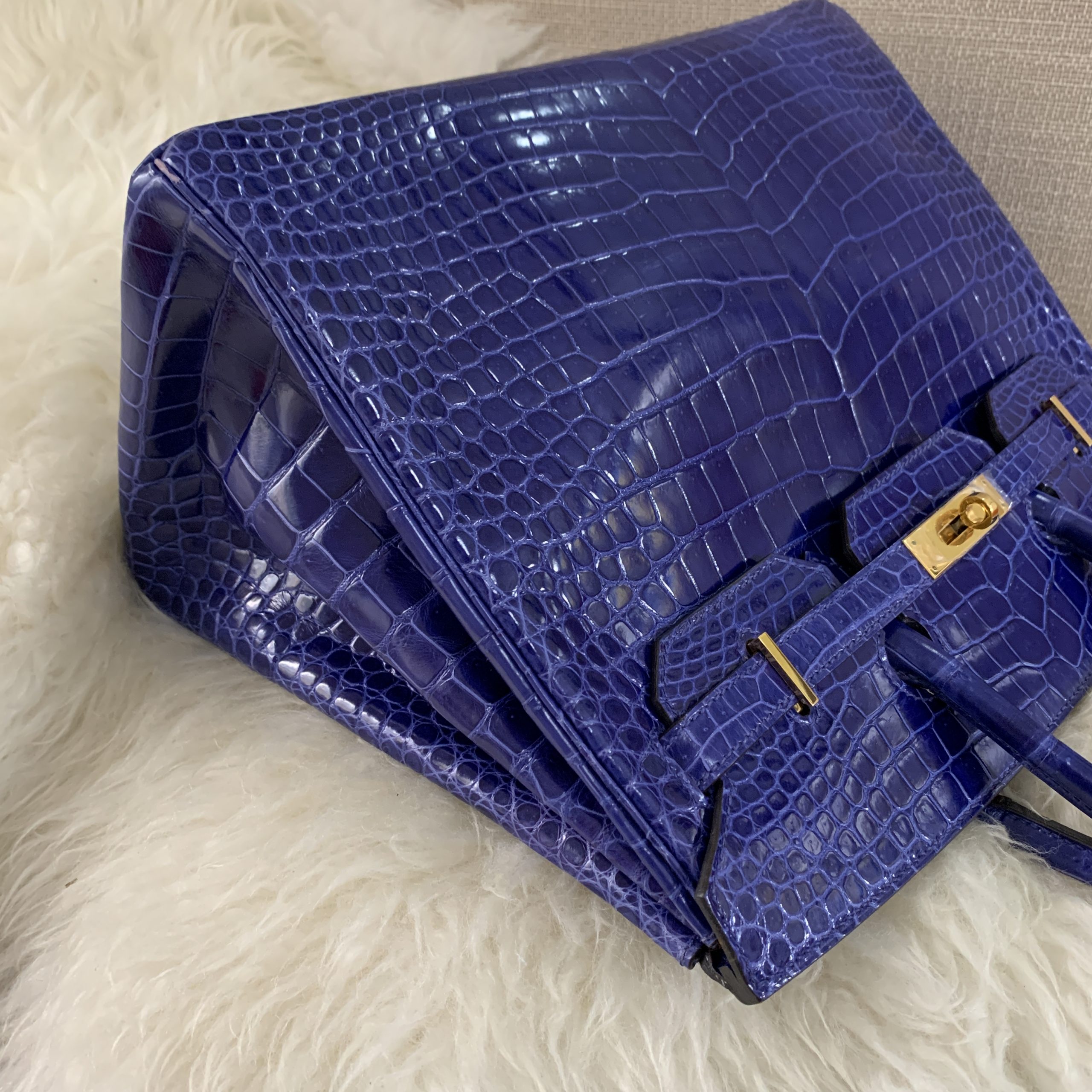 Hermès Birkin 35 Bleu Electrique Shiny Crocodile Porosus Lisse PHW ○  Labellov ○ Buy and Sell Authentic Luxury