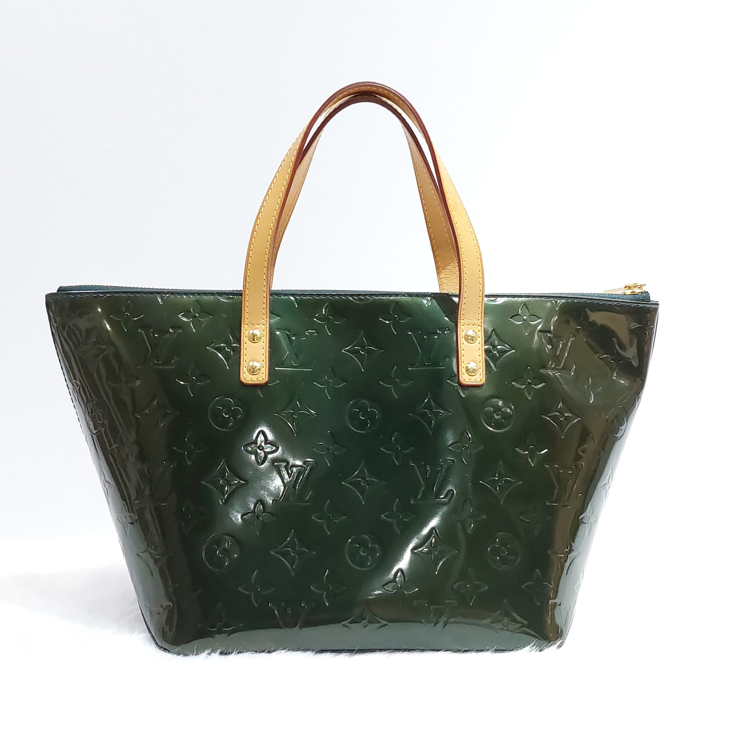 Green Louis Vuitton Vernis Bellevue PM Handbag