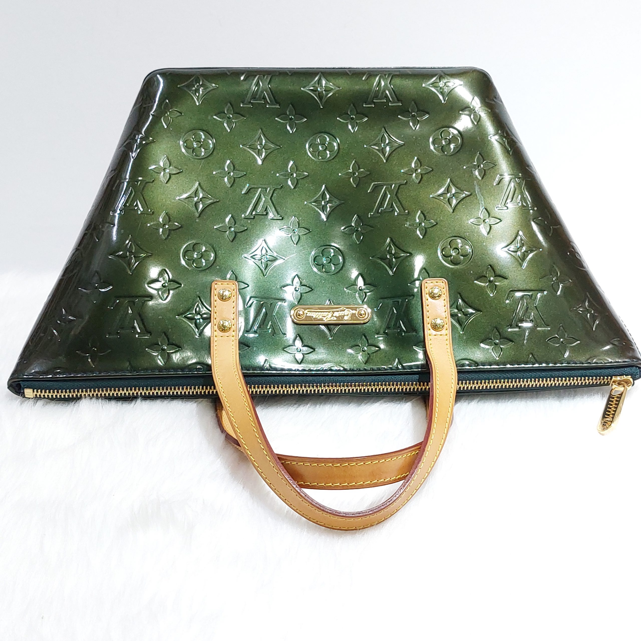 Green Louis Vuitton Vernis Bellevue PM Handbag